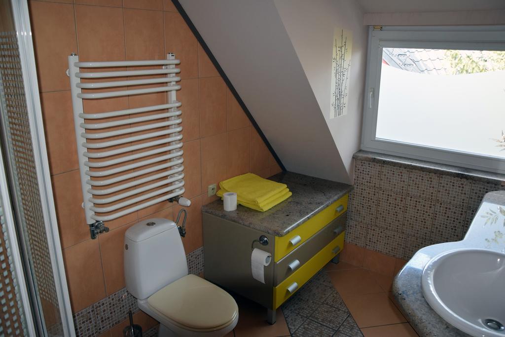 Pensjonat Europa Brzeziny Bagian luar foto
